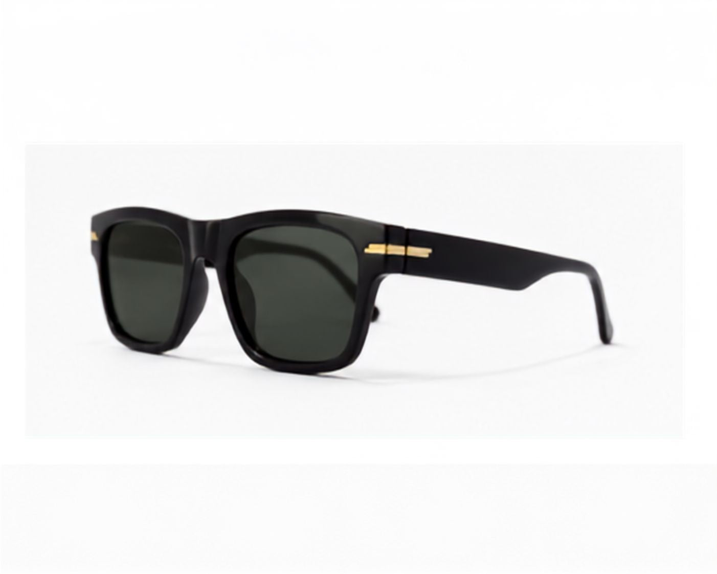 Classic Black Wayfarer Sunglasses – UV400 Protection | Timeless Style
