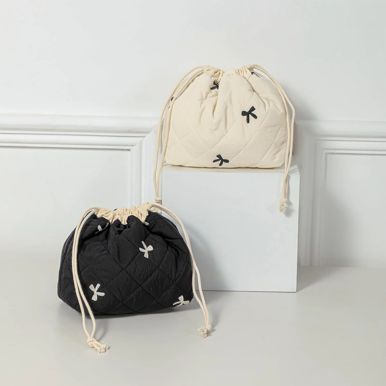 2Pcs Small Cotton Quilted Makeup Bag Set, Cute Coquette Drawstring Cosmetic Bag with Canvas Lining, Aesthetic Travel Organized Toiletry Bags for Purse (02Black Bows)