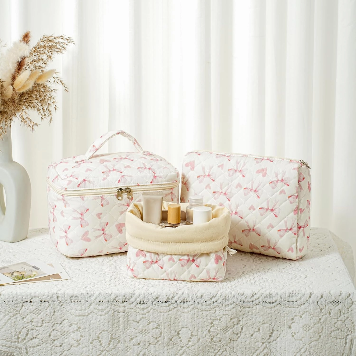 3Pcs Aesthetic Cotton Quilted Drawstring Makeup Bag Set, Aesthetic Cute Bow Makeup Pouch for Girls and Women, Aesthetic Travel Organized Cosmetic Bags for Purse(06Heart Bow)
