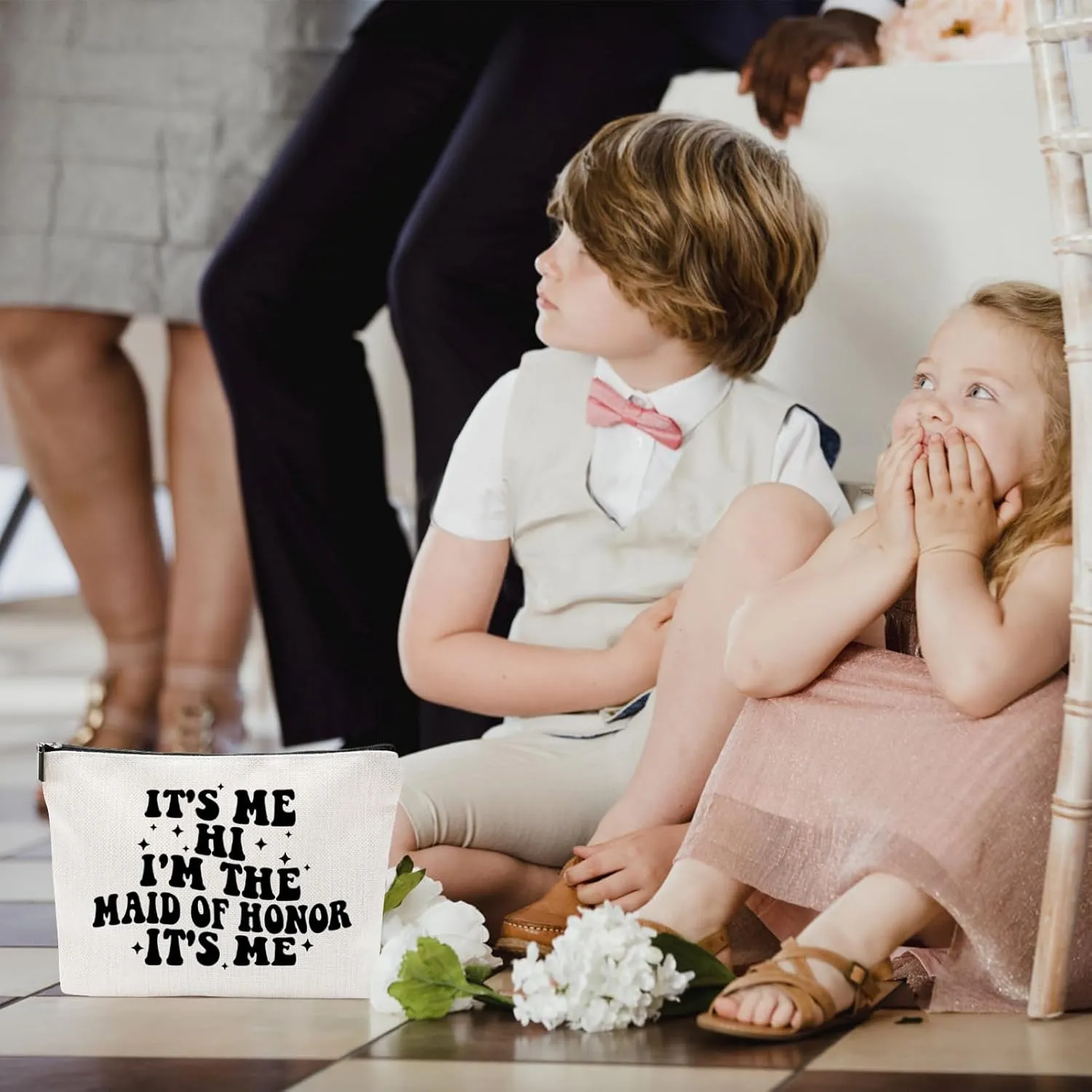 Canvas Makeup Bag – Bridesmaid Proposal Gifts, Funny Wedding Gifts for Bridesmaids, Bridal Party Accessories, Gift Idea for Bride Tribe (It's Me Hi I'm The Maid of Honor)