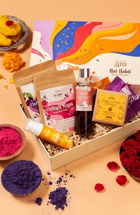 Ehsaas-E-Rang Gift Set - A Gift of Togetherness