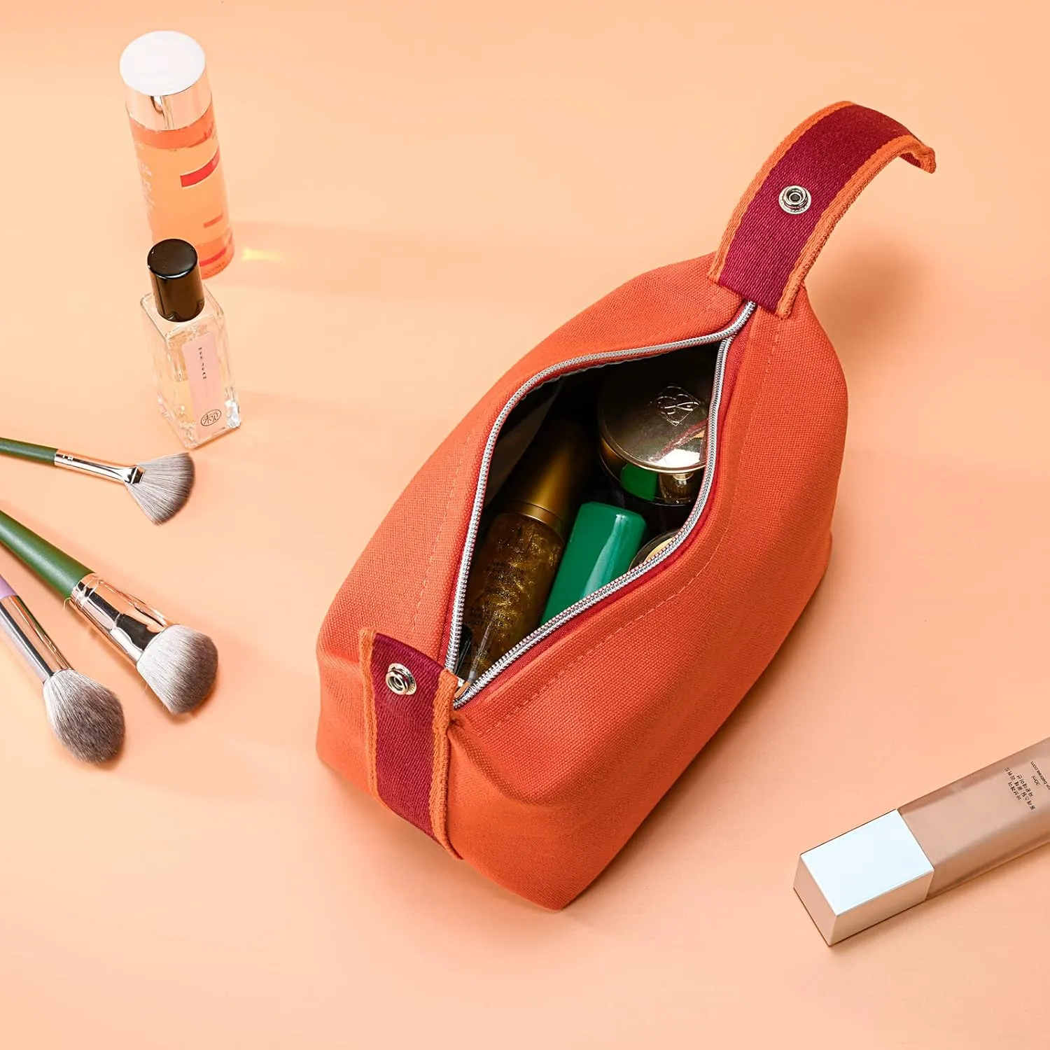 Fashion Makeup Bag for Women, Orange Red Canvas Make up Travel Bag, Hanging Cosmetic Bag Organizer for Women（Full updated ）