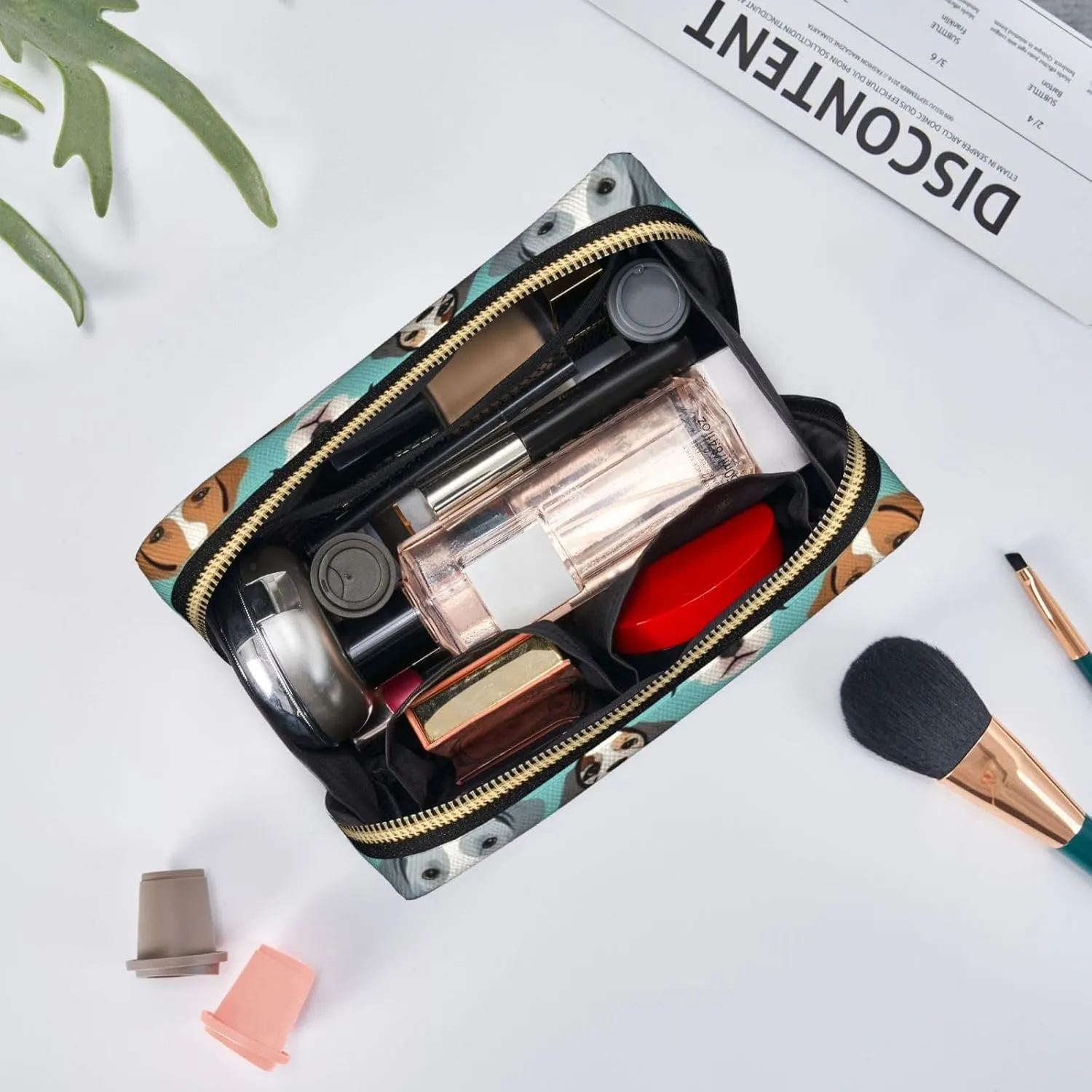 Funny English Bulldog Toiletry Pouch, Travel-Friendly Makeup Organizer For Makeup Brushes, Lipsticks