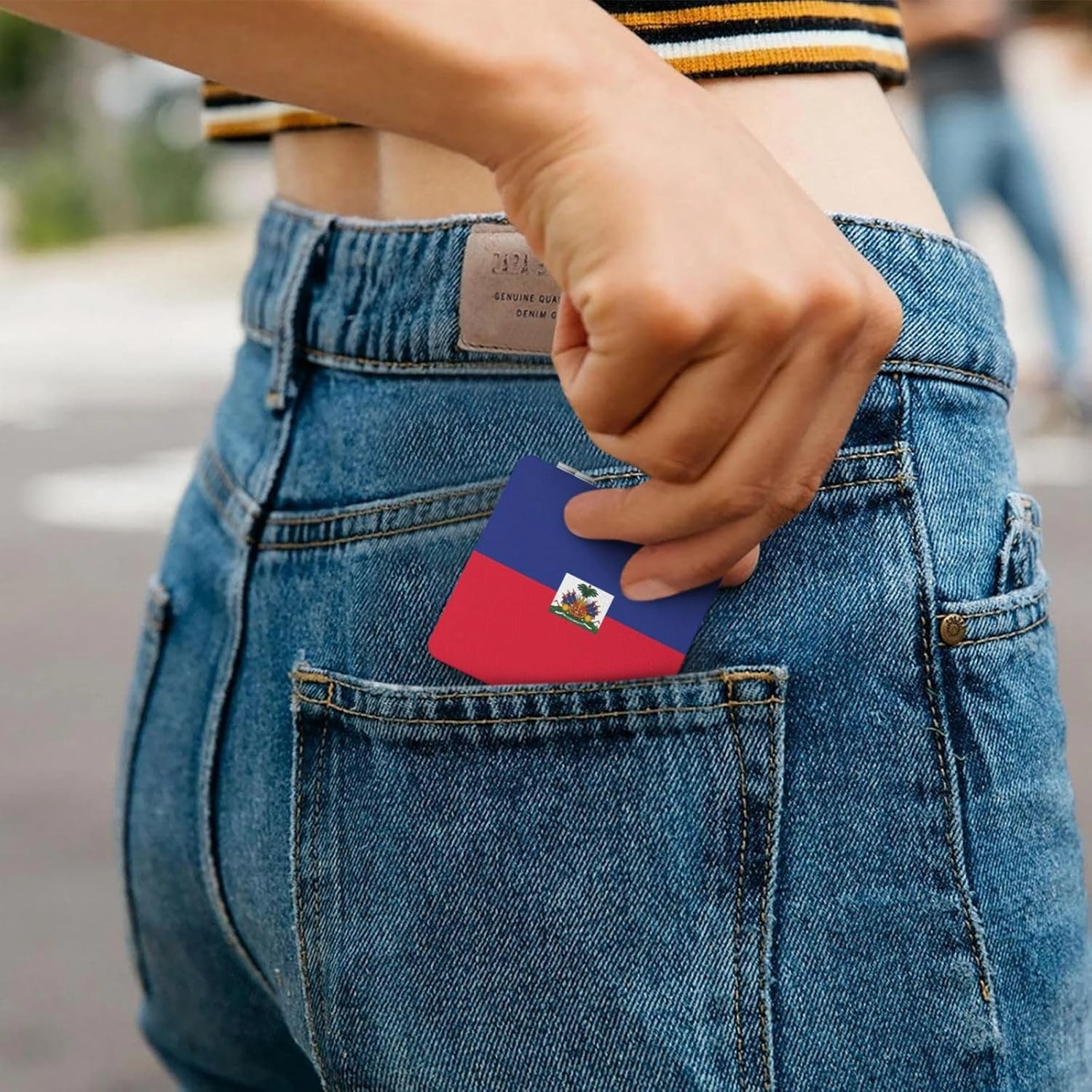 Haitian Flag Makeup Mirror Portable Folding Mini Mirror Double Sided Travel Makeup Mirror Square Handheld Pocket Mirror