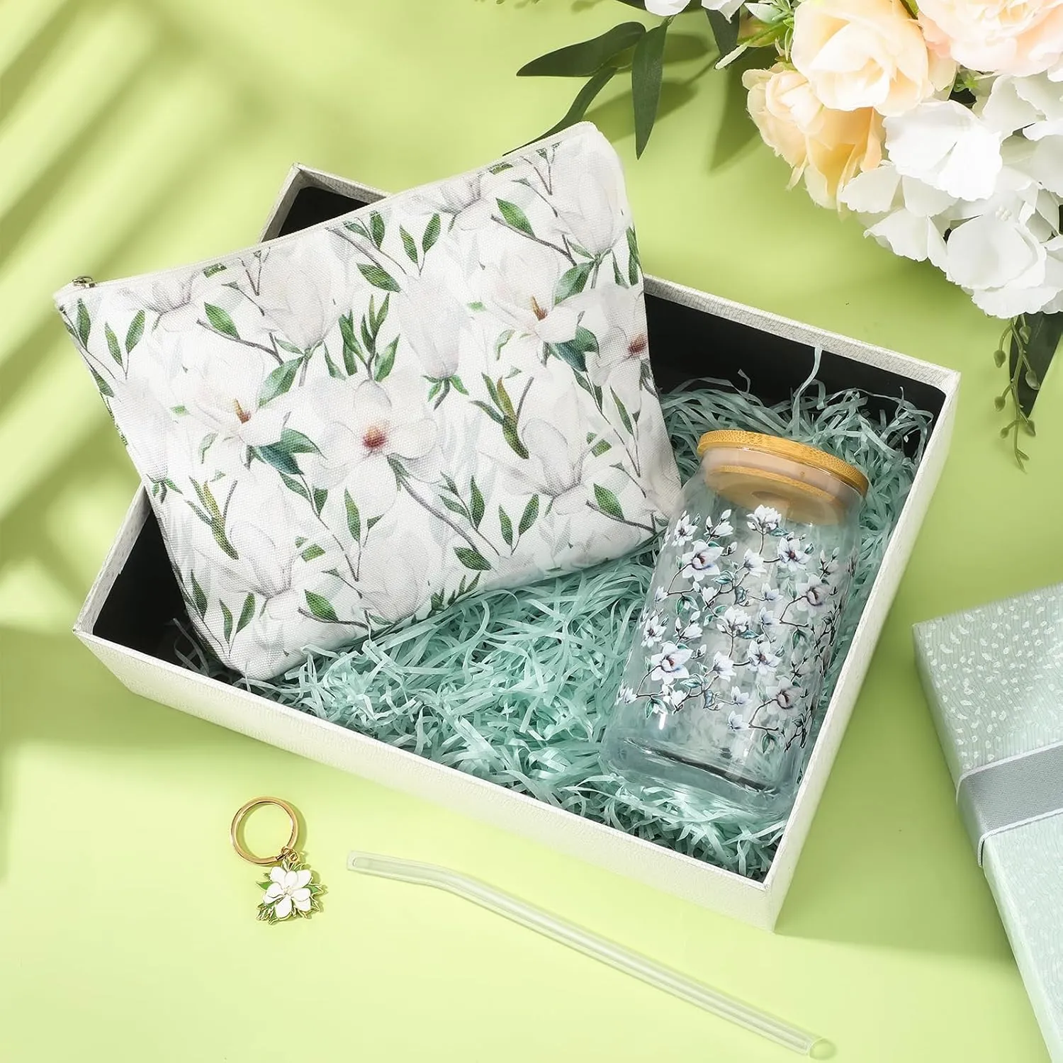 Hushee 3 Pcs Employee Appreciation Gifts Magnolia Theme for Women Makeup Bag and Glass Cup with Lid Straw Keychain Thank You Gifts for Mother's Day Nurse Teacher Volunteer