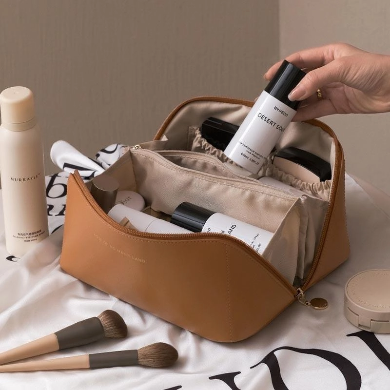 Large Travel Cosmetic Leather Bag