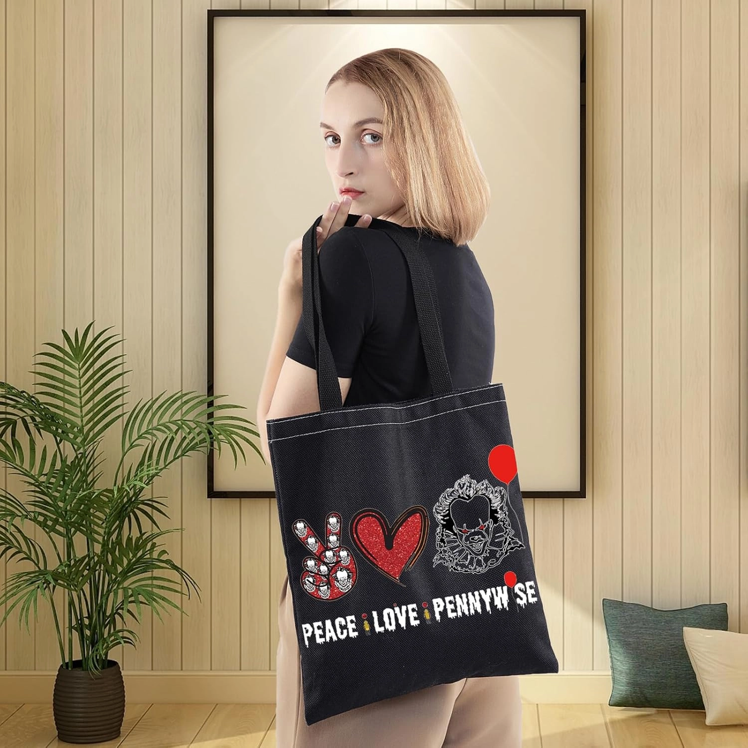 LEVLO Cosmetic Make Up Bag - Pennywise Lover Gift - Zipper Pouch - Horror Movie Gift