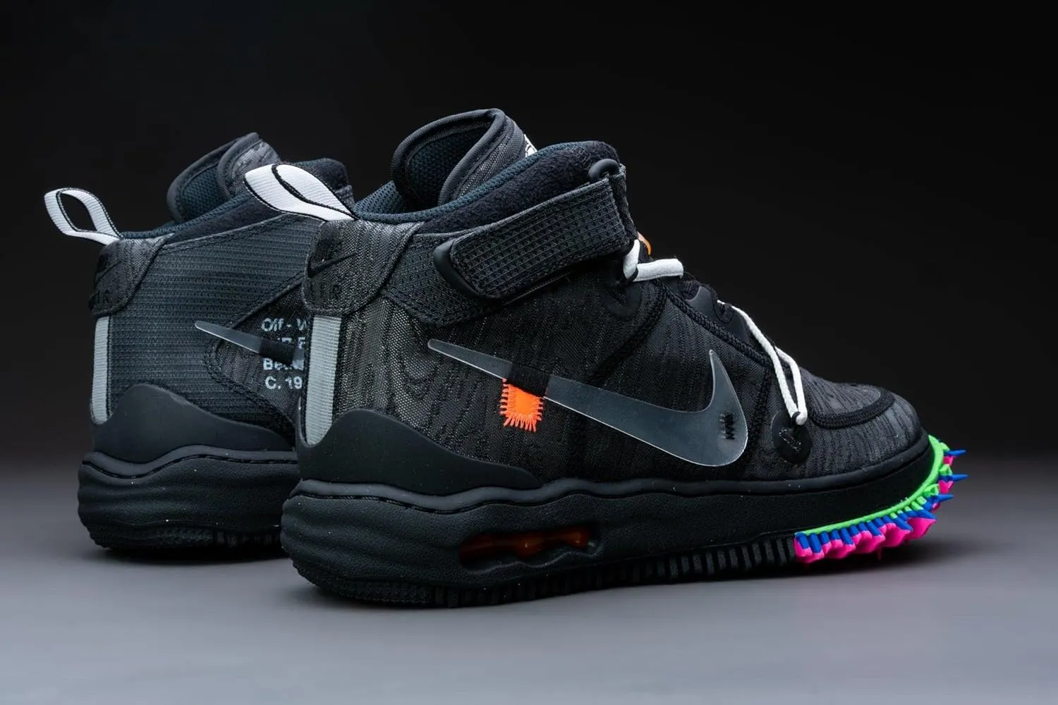 Nike Mens Air Force 1 Mid DO6290 001
