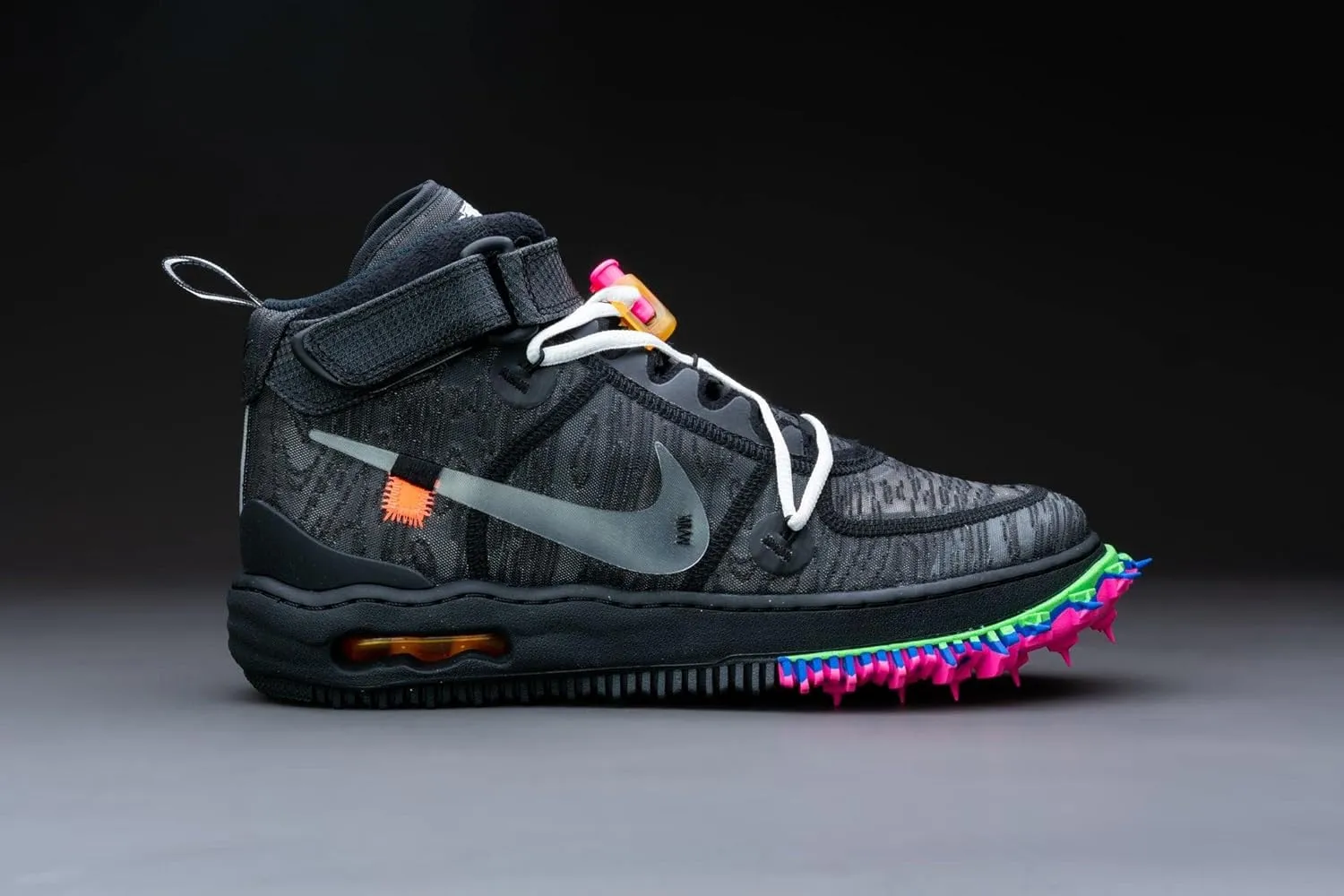 Nike Mens Air Force 1 Mid DO6290 001