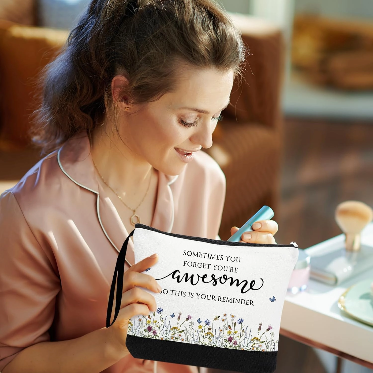 Reginary Bulk Volunteers' Week Gift for Women Inspirational Makeup Bags Motivational Flower Canvas Cosmetic Bag with Zipper Thank You Gifts for Employee Coworker Cna Graduation, 9 x 6. 7 in(15 Pcs)