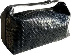 Stlylish Black Travel Cosmetic Bag for Women – Large Makeup & Toiletry Organizer with Premium Materials, Strong Zipper, Waterproof Design, and Woven Pattern for Stylish Adventures!