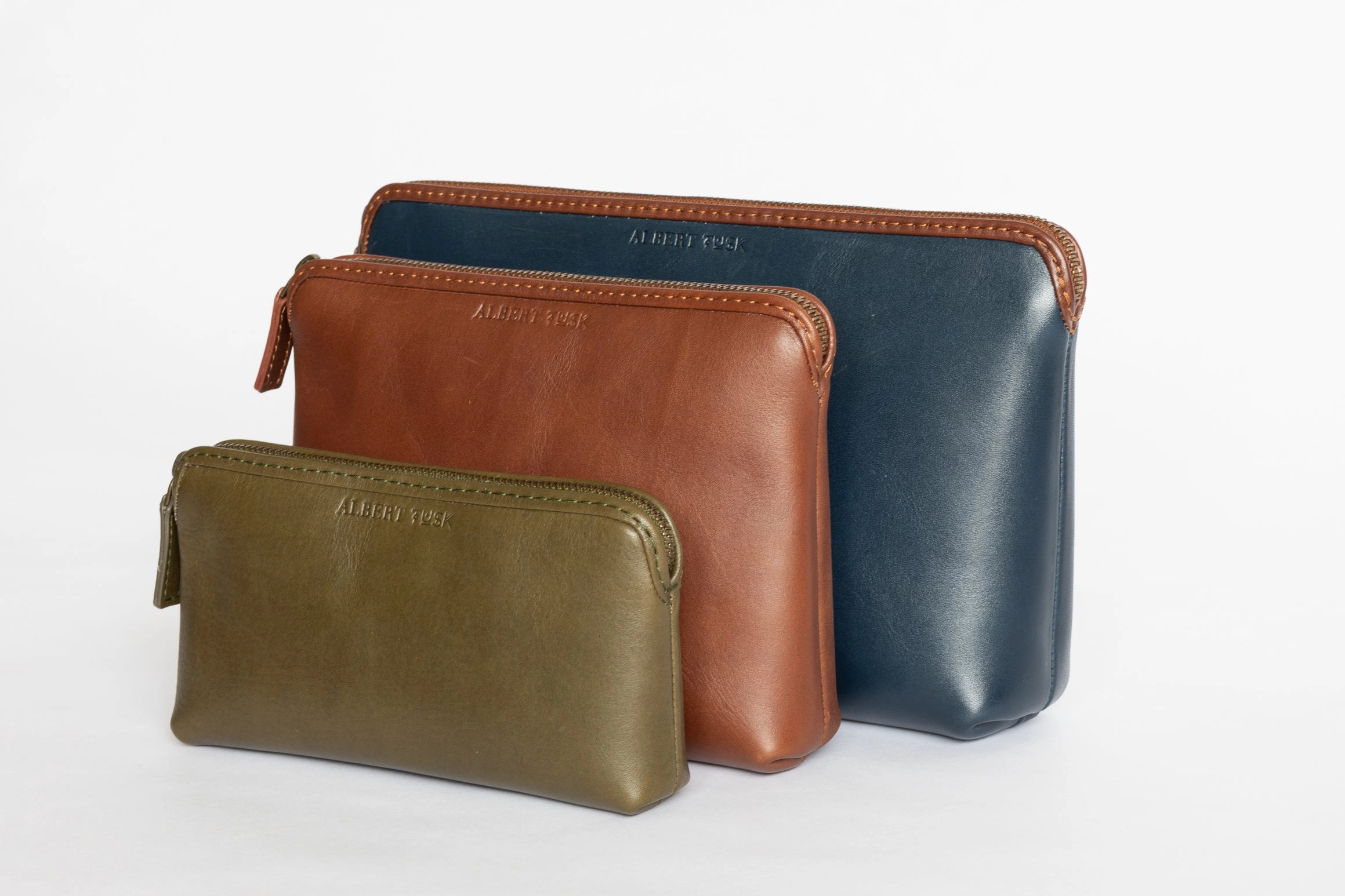 The Medium Pouch