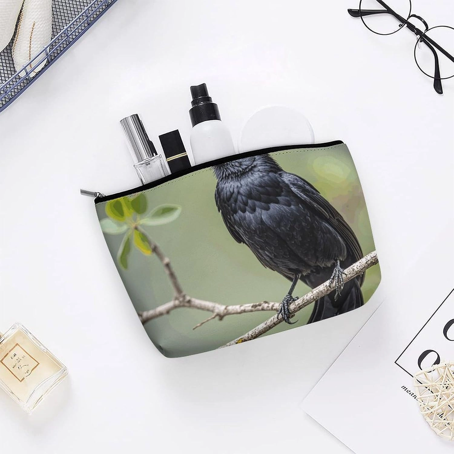 Toiletry Bag for Women Black Crow Birds on A Branch Cosmetic Bag Portable Capacity Travel Makeup Bags with Zipper Lightweight Cute Beauty Makeup Organizer for Traveling, Accessories, Essentials