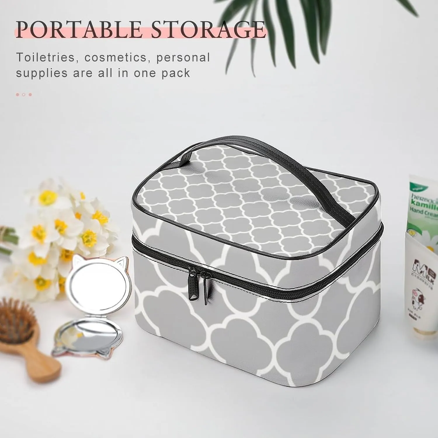 Travel Makeup Bag, Quatrefoil Gray White Cosmetic Bags for Women Large Capacity Waterproof Toiletry Bag Make up Organizer